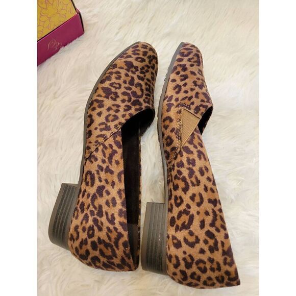 Easy Street Sz 8.5 Super Suede Leopard Peace Comfort Pumps 1 Inch Heel New in Bo - Picture 7 of 10